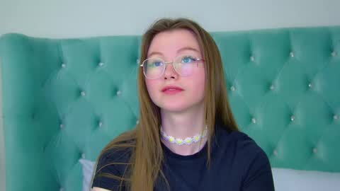 Snapshot of keiraace chatting on March 1, 2025, 9:15 pm Keira online show from March 1, 2025, 9:15 pm