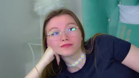 Snapshot of keiraace chatting on March 2, 2025, 12:20 am Keira online show from March 2, 2025, 12:20 am