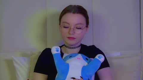 Snapshot of keiraace chatting on March 7, 2025, 6:24 am Keira online show from March 7, 2025, 6:24 am