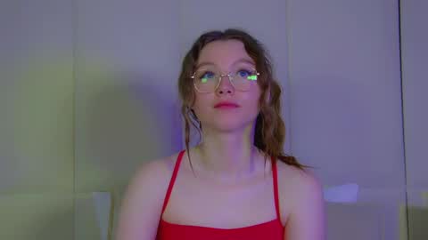 Snapshot of keiraace chatting on March 8, 2025, 12:20 pm Keira online show from March 8, 2025, 12:20 pm