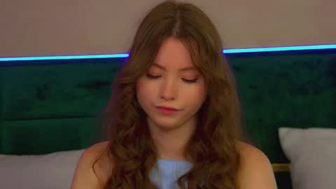 Snapshot of keiraace chatting on September 28, 2025, 6:19 am Keira online show from September 28, 2025, 6:19 am