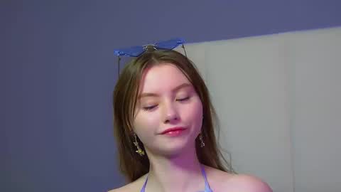 Snapshot of keiraace chatting on October 2, 2025, 6:15 pm Keira online show from October 2, 2025, 6:15 pm