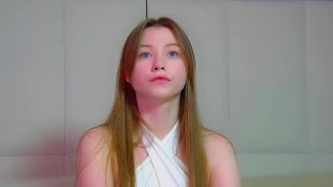 Snapshot of keiraace chatting on October 7, 2025, 6:16 pm Keira online show from October 7, 2025, 6:16 pm