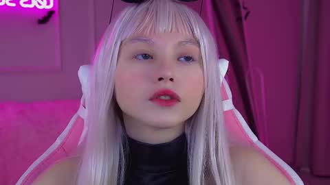 Snapshot of keiraace chatting on October 29, 2025, 7:04 pm Keira online show from October 29, 2025, 7:04 pm