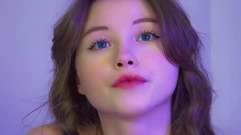 Snapshot of keiraace chatting on November 14, 2025, 7:12 pm Keira online show from November 14, 2025, 7:12 pm