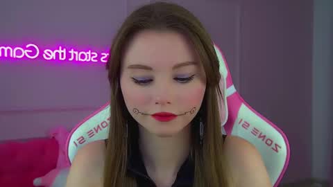 Snapshot of keiraace chatting on November 25, 2025, 6:30 pm Keira online show from November 25, 2025, 6:30 pm