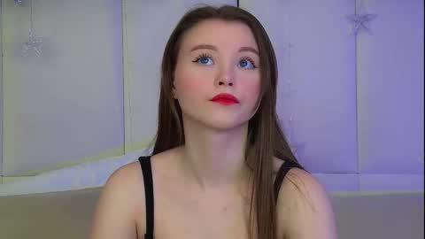 Snapshot of keiraace chatting on December 14, 2025, 6:52 am Keira online show from December 14, 2025, 6:52 am