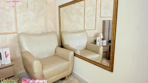 keirahartz online show from September 20, 2025, 3:40 am