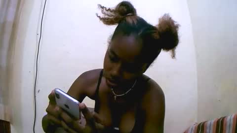 keisha759446 online show from November 12, 2025, 11:21 am