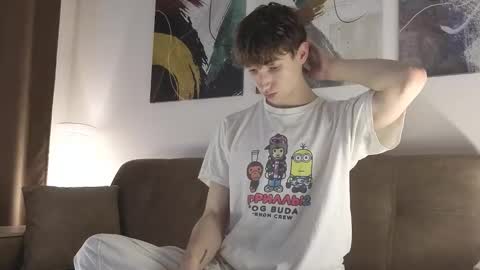 Mark online show from November 6, 2025, 9:15 pm