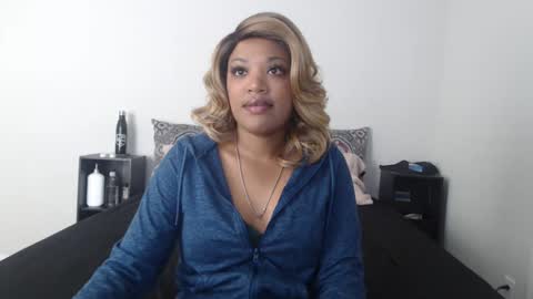 Kellie online show from February 16, 2025, 8:44 pm