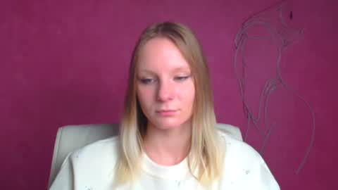 Snapshot of kelly_lly chatting on October 6, 2025, 6:16 pm Kelly online show from October 6, 2025, 6:16 pm