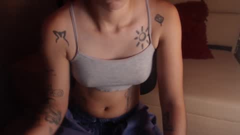 KEY online show from October 5, 2025, 6:39 pm