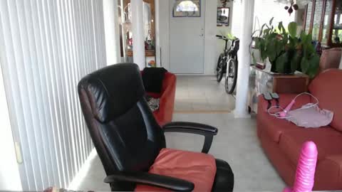 kellyanne Lynn but please call me fucktoy online show from January 11, 2025, 5:40 pm