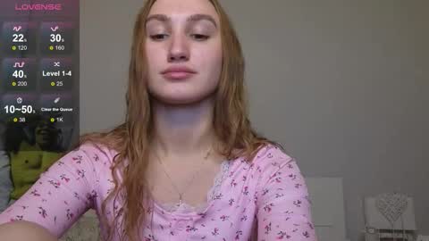 Snapshot of kellykeat chatting on September 30, 2025, 6:57 pm Princess Kelly online show from September 30, 2025, 6:57 pm