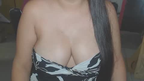 Snapshot of kellyshowpv chatting on March 12, 2025, 4:30 am Kellyshow online show from March 12, 2025, 4:30 am