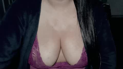 Snapshot of kellyshowpv chatting on October 14, 2025, 2:23 am Kellyshow online show from October 14, 2025, 2:23 am