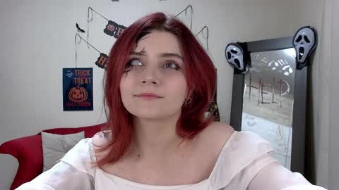 Kelly Stoneys online show from November 1, 2025, 5:31 am