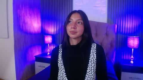kendall_saenz online show from January 13, 2025, 7:31 pm