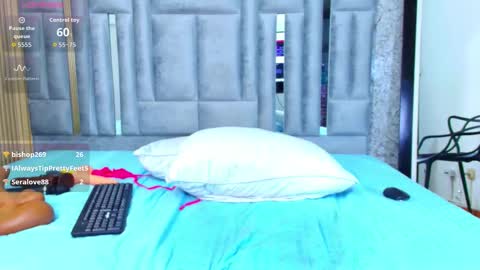 Snapshot of kendrafoster1 chatting on December 5, 2025, 8:01 am Kendra Foster online show from December 5, 2025, 8:01 am