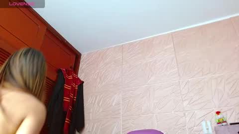 Snapshot of kendrapotter chatting on November 11, 2025, 3:45 pm KENDRAPOTTER online show from November 11, 2025, 3:45 pm