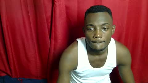 Snapshot of kenna_ass chatting on October 24, 2025, 11:17 am Kenia online show from October 24, 2025, 11:17 am