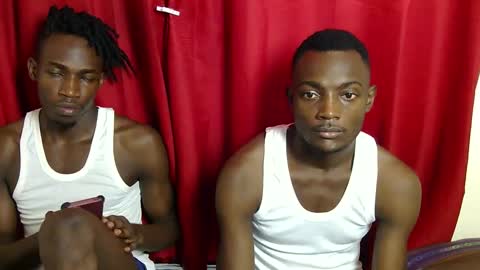 Snapshot of kenna_ass chatting on November 6, 2025, 9:10 am Kenia online show from November 6, 2025, 9:10 am