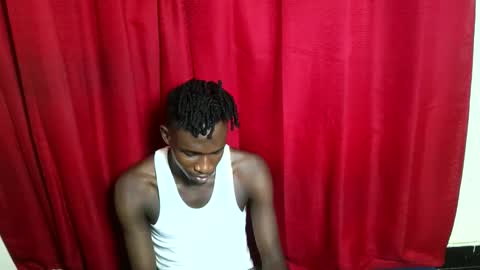 Snapshot of kenna_ass chatting on November 18, 2025, 7:57 am Kenia online show from November 18, 2025, 7:57 am