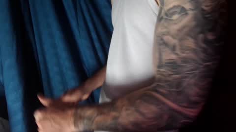 Snapshot of kennerfox77 chatting on January 11, 2025, 7:06 am Kennfox777 online show from January 11, 2025, 7:06 am