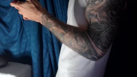 Snapshot of kennerfox77 chatting on January 15, 2025, 3:00 am Kennfox777 online show from January 15, 2025, 3:00 am