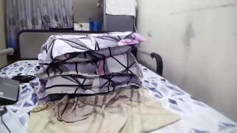 Snapshot of kenneyjean33 chatting on November 20, 2025, 1:44 pm jeanny online show from November 20, 2025, 1:44 pm