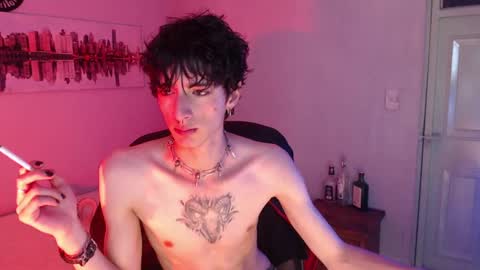 Snapshot of kenny__hot chatting on January 20, 2025, 3:04 am kenny online show from January 20, 2025, 3:04 am