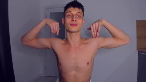 Snapshot of kenter_parker chatting on October 25, 2025, 11:51 am Peter online show from October 25, 2025, 11:51 am