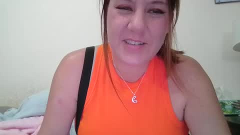 Snapshot of kenzbenz chatting on October 23, 2025, 5:12 pm KenzBenz online show from October 23, 2025, 5:12 pm