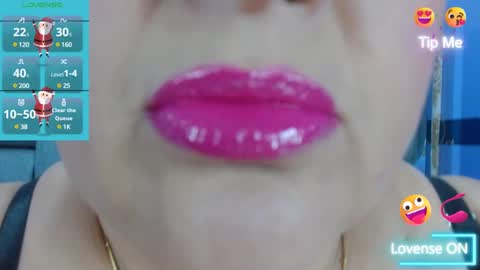 Snapshot of kerly_doll chatting on December 16, 2024, 6:05 pm K E R L Y online show from December 16, 2024, 6:05 pm