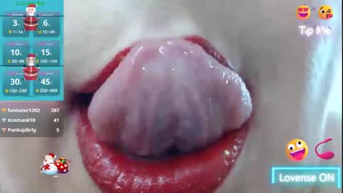 Snapshot of kerly_doll chatting on December 29, 2024, 10:03 pm K E R L Y online show from December 29, 2024, 10:03 pm