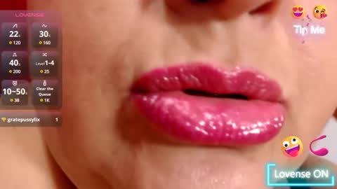 Snapshot of kerly_doll chatting on February 4, 2025, 4:29 pm K E R L Y online show from February 4, 2025, 4:29 pm