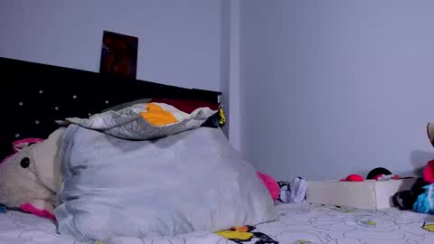 Snapshot of kerlysmith24 chatting on January 16, 2025, 9:40 pm Kerlysmith24 online show from January 16, 2025, 9:40 pm