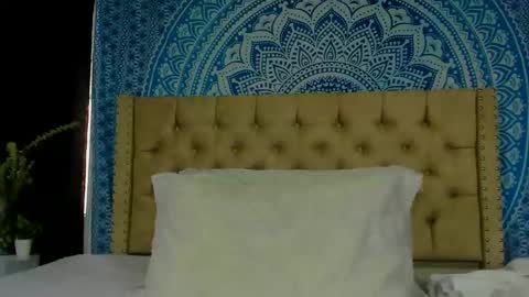 Snapshot of keryhillson chatting on December 18, 2024, 12:51 pm Kery Hillson online show from December 18, 2024, 12:51 pm