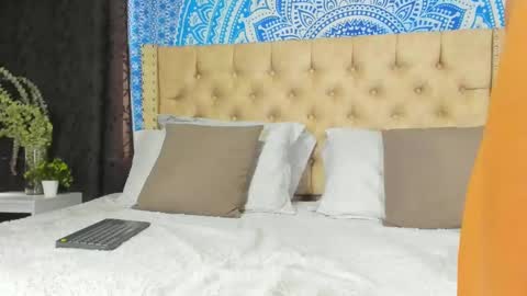 Snapshot of keryhillson chatting on January 3, 2025, 12:19 pm Kery Hillson online show from January 3, 2025, 12:19 pm