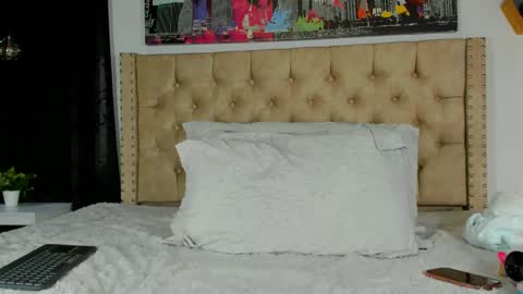 Snapshot of keryhillson chatting on January 13, 2025, 12:35 pm Kery Hillson online show from January 13, 2025, 12:35 pm