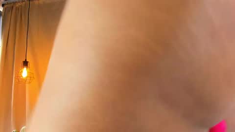 Snapshot of keryhillson chatting on February 24, 2025, 3:09 pm Kery Hillson online show from February 24, 2025, 3:09 pm