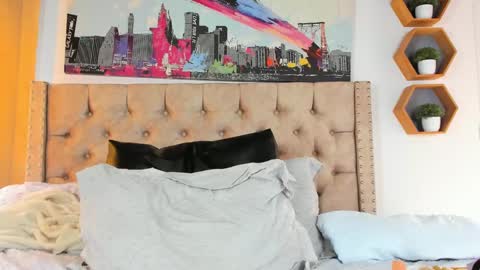 Snapshot of keryhillson chatting on March 5, 2025, 4:24 pm Kery Hillson online show from March 5, 2025, 4:24 pm