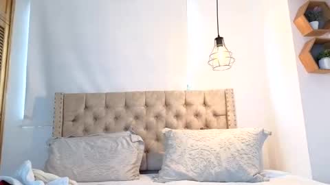 Snapshot of keryhillson chatting on November 19, 2025, 12:27 pm Kery Hillson online show from November 19, 2025, 12:27 pm