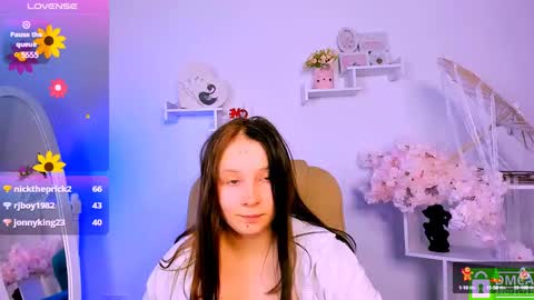 Snapshot of ketrin_n_ chatting on February 19, 2025, 12:55 pm Ketrin online show from February 19, 2025, 12:55 pm