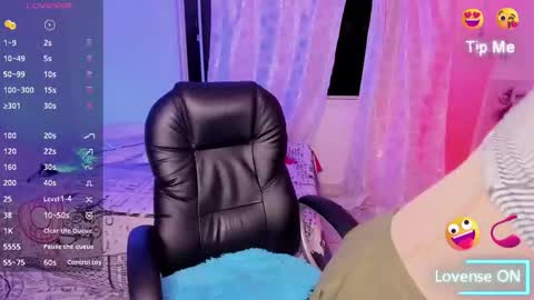 Ketzia online show from October 25, 2025, 12:29 am