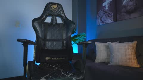 Snapshot of kevin_montoya1 chatting on December 3, 2025, 11:25 pm kevin montoya online show from December 3, 2025, 11:25 pm