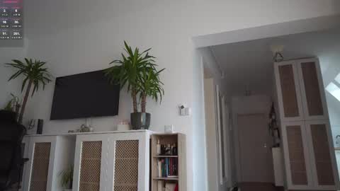 Kevin online show from October 7, 2025, 11:07 am