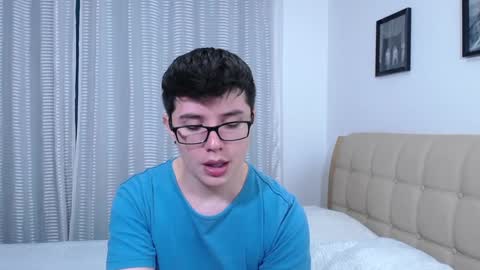 Snapshot of kevinhunts chatting on October 11, 2025, 10:30 pm Kevin online show from October 11, 2025, 10:30 pm