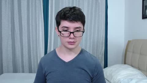 Snapshot of kevinhunts chatting on October 14, 2025, 12:55 am Kevin online show from October 14, 2025, 12:55 am